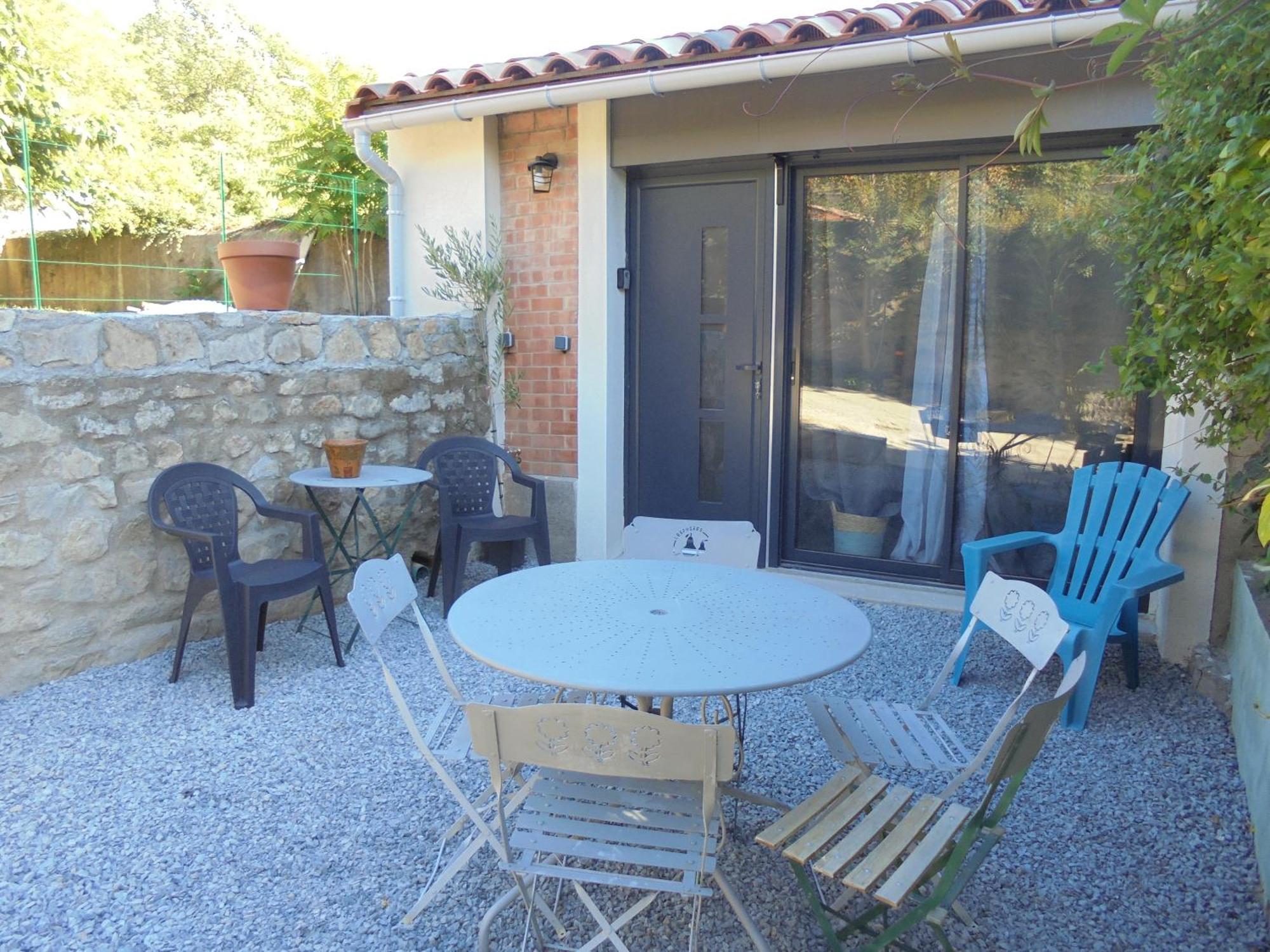 Studio Gabriel Avec Mezzanine Bédarieux Exteriör bild